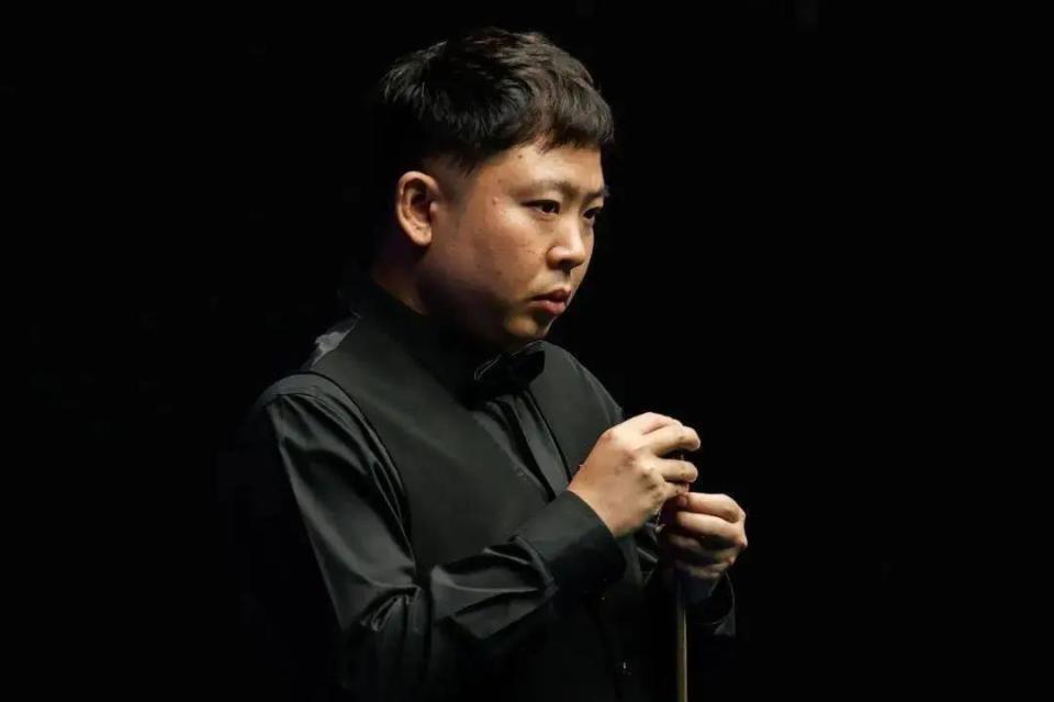 手打了一个 手打了一个