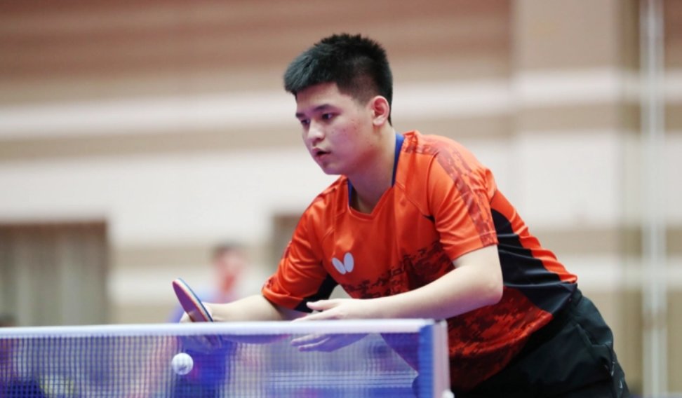 以言表的荣 以言表的荣