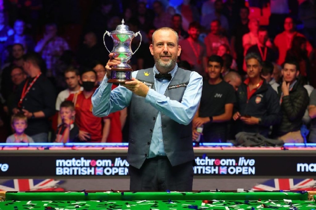 集中力量打 集中力量打