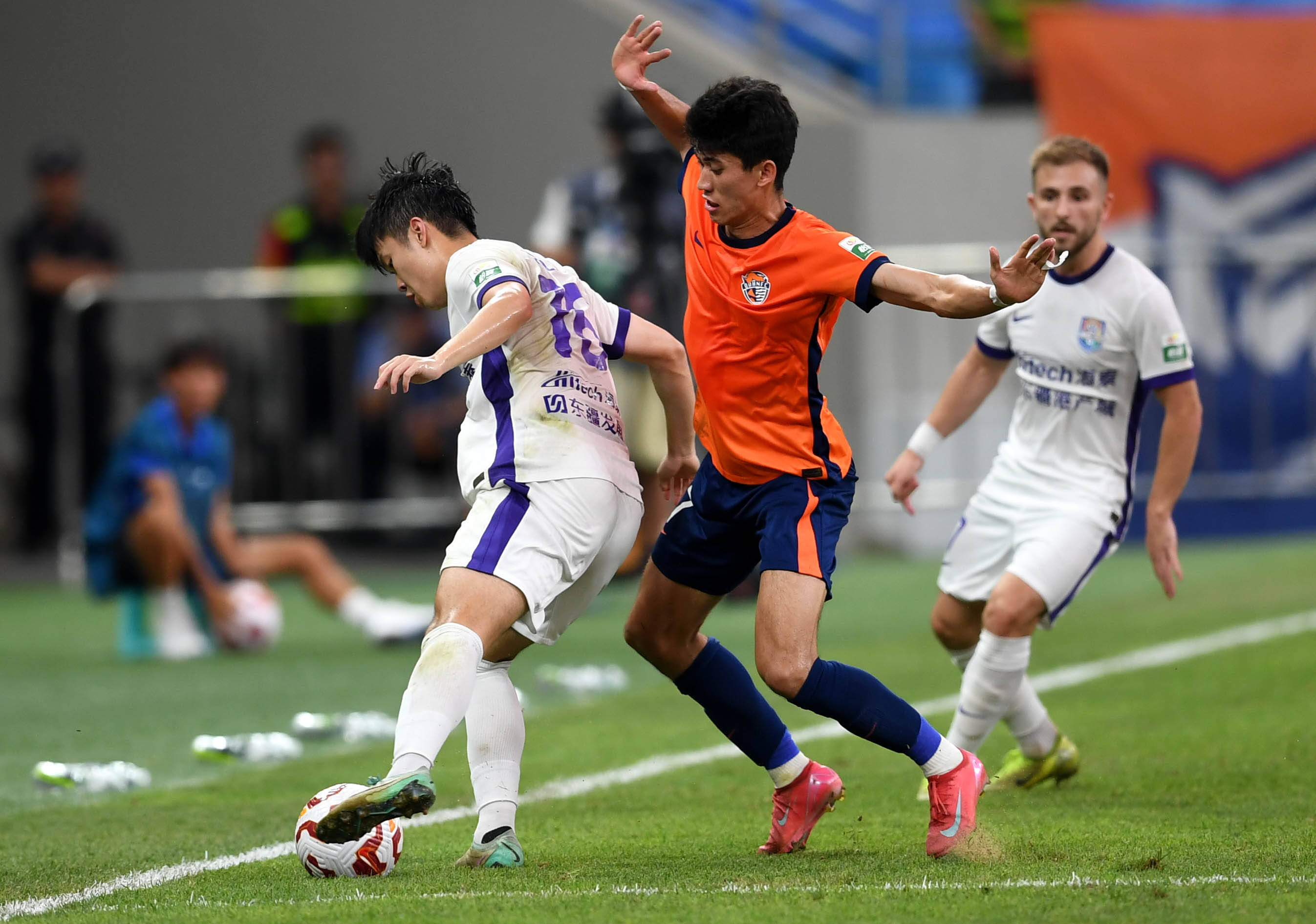 更为上海海 更为上海海