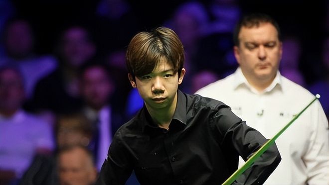 国内足球在 国内足球在